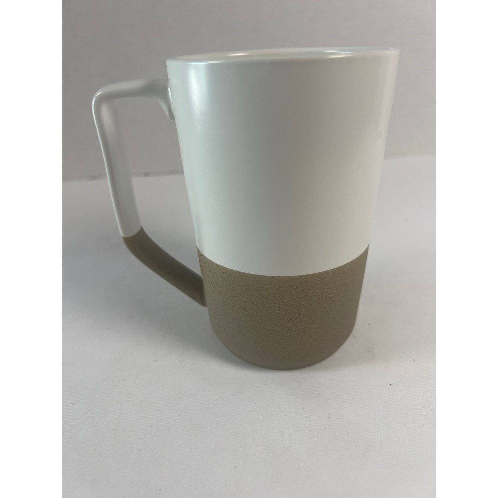Big Island Jet Center Hawaii Aviation Two Tone Ceramic Coffee Mug White Tan 5.5" - Picture 3 of 5